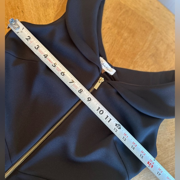 Calvin Klein Black scuba sheath Dress With Gold Zipper Front. Size: 4P - Picture 11 of 11